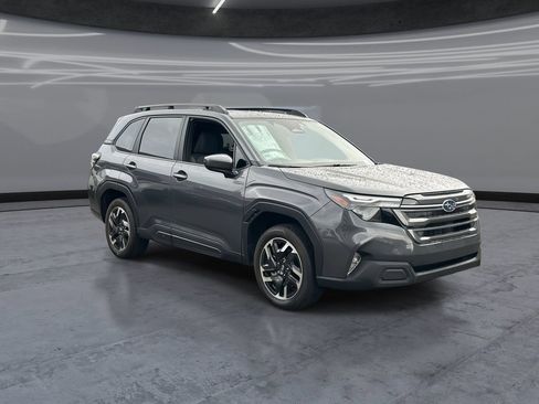 New 2026 Subaru Forester Premium AWD/4WD image 2