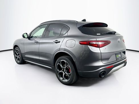 Used 2023 Alfa Romeo Stelvio Ti AWD/4WD image 5