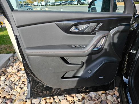 New 2025 Chevrolet Blazer RS w/ Driver Confidence II Package image 13