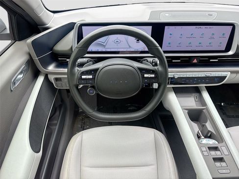 Used 2023 Hyundai Ioniq 6 SEL RWD image 22