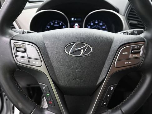 Used 2017 Hyundai Santa Fe Sport FWD image 14