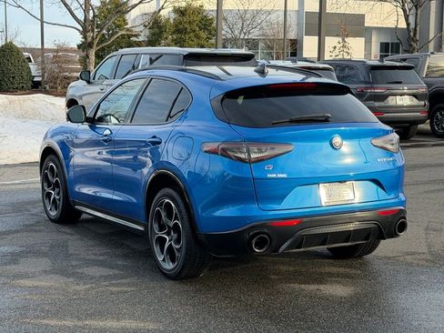 Used 2024 Alfa Romeo Stelvio Veloce image 9
