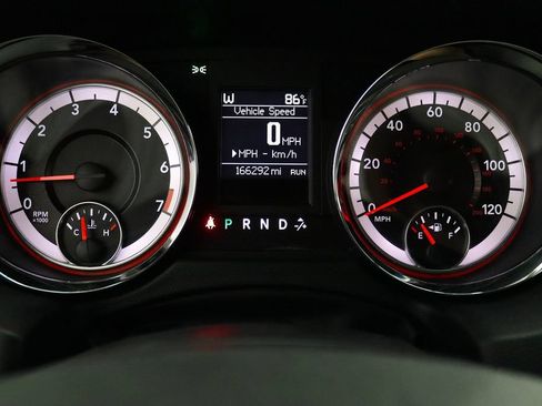 Used 2016 Dodge Grand Caravan R/T w/ Driver Convenience Group FWD image 20
