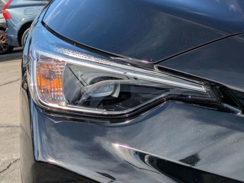 Certified 2025 Subaru Impreza 2.0i image 10