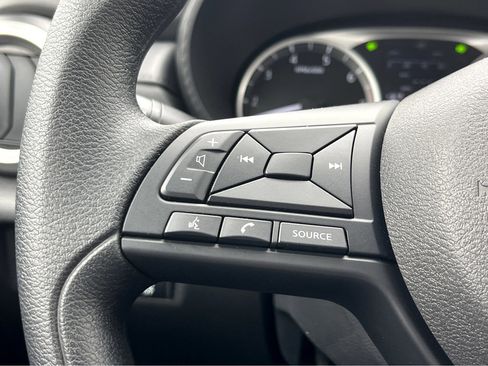 New 2025 Nissan Versa S w/ Trunk Package image 22