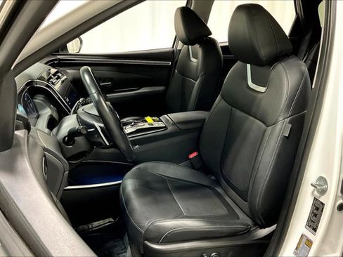 Used 2024 Hyundai Tucson Limited image 25