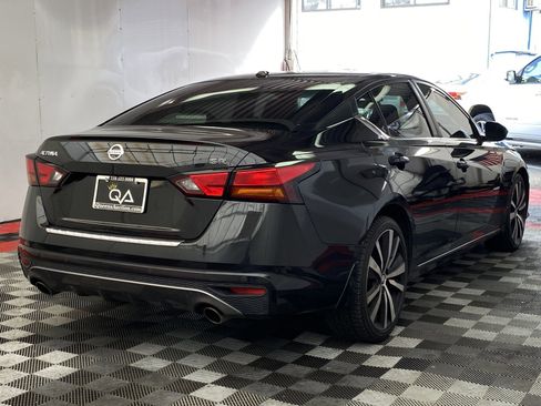 Used 2021 Nissan Altima 2.5 SR image 34