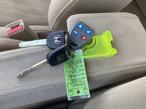 Used 2003 Honda Civic LX image 31