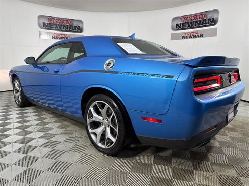 Used 2015 Dodge Challenger SXT Plus image 7