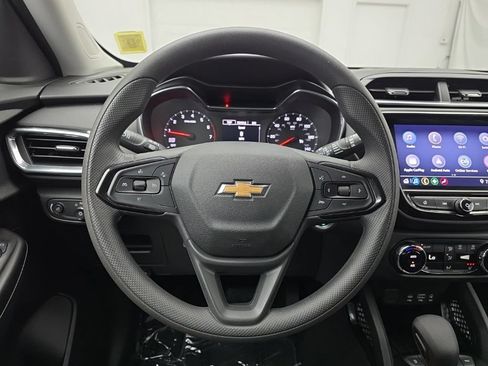 Used 2023 Chevrolet TrailBlazer LT w/ Convenience Package AWD/4WD image 25