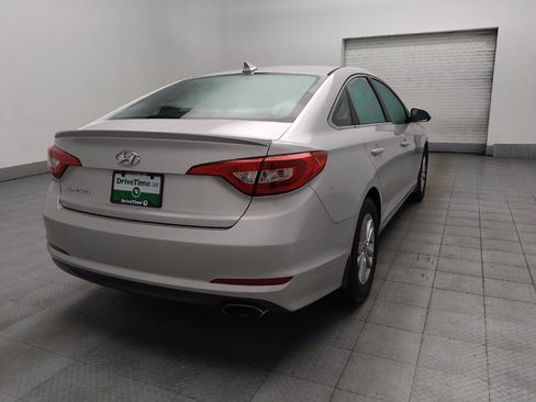 Used 2017 Hyundai Sonata SE FWD image 9