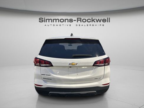 Used 2023 Chevrolet Equinox LT w/ LPO, Floor Liner Package image 5