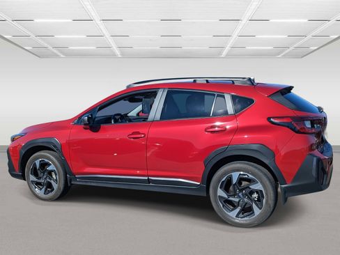 Certified 2024 Subaru Crosstrek 2.5i Limited w/ Crosstrek Mirror Package image 3