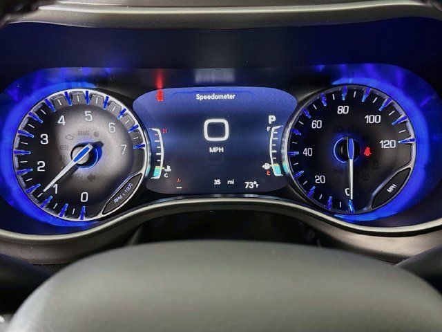 New 2027 Chrysler Pacifica Select AWD/4WD image 12