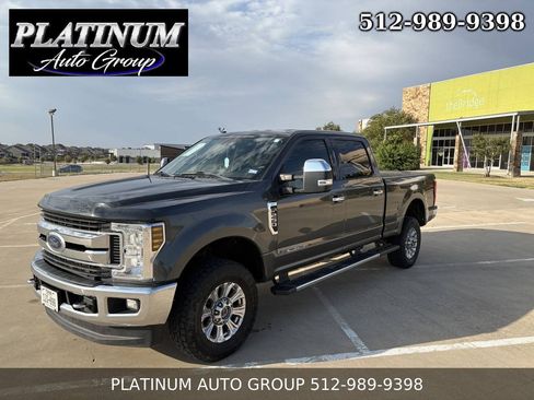 Used 2018 Ford F250 XLT w/ XLT Premium Package AWD/4WD image 1