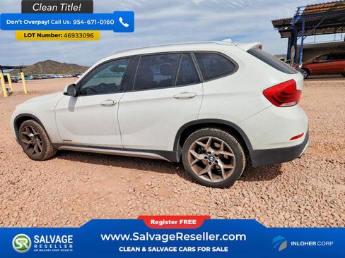 Used 2015 BMW X1 sDrive28i RWD image 3