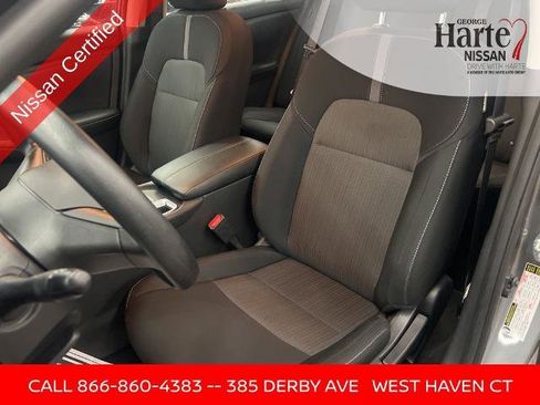 Certified 2025 Nissan Sentra SV image 26