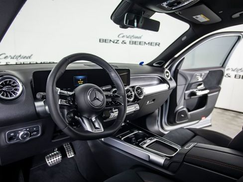 Used 2026 Mercedes-Benz GLB 35 AMG 4MATIC image 26
