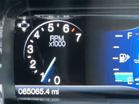 Used 2019 Ford Taurus Limited image 15