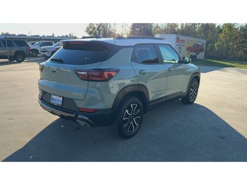 Used 2025 Chevrolet TrailBlazer ACTIV w/ Driver Confidence Package image 8