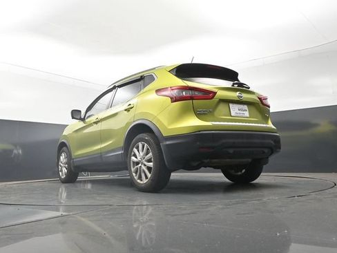 Used 2020 Nissan Rogue Sport SV w/ Technology Package FWD image 23