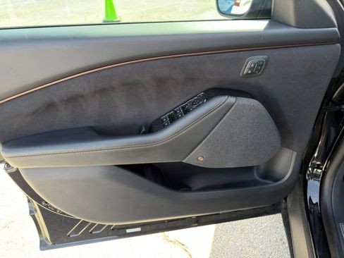 Used 2022 Ford Mustang Mach-E GT image 19