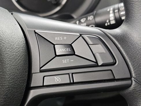 Used 2025 Nissan Kicks Play S FWD image 28