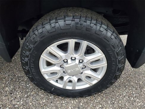 Used 2020 GMC Sierra 2500 SLT w/ SLT Premium Plus Package image 38