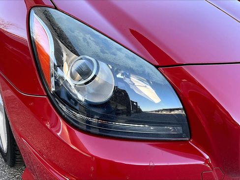 Used 2014 Mercedes-Benz SLK 250 image 24