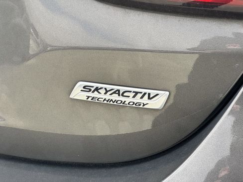 Used 2018 MAZDA MAZDA6 Touring image 10