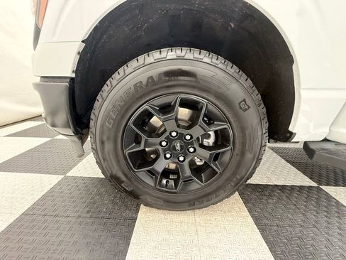 Used 2024 Ford F150 STX w/ Equipment Group 201A FX4 AWD/4WD image 10
