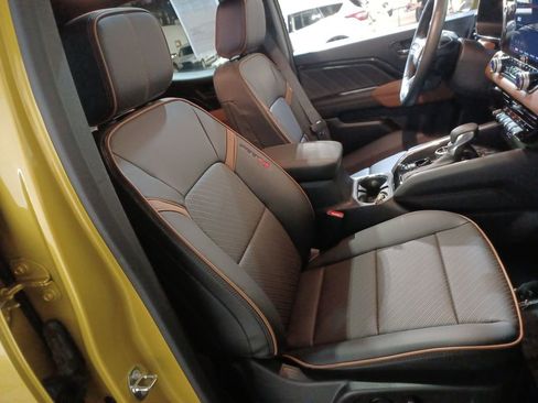 Used 2023 GMC Canyon AT4 w/ AT4 Premium Package image 24