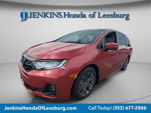 New 2026 Honda Odyssey Touring image 6