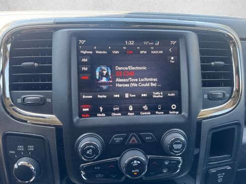 Used 2018 RAM 3500 Laramie w/ Sport Appearance Group AWD/4WD image 15