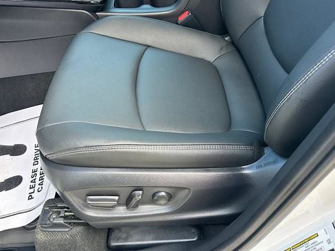 Certified 2026 Toyota Corolla Cross XLE w/ Convenience Package AWD/4WD image 14