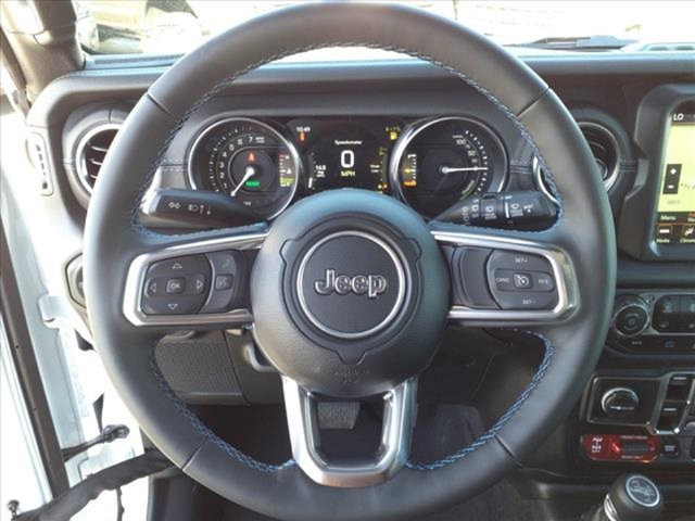 New 2023 Jeep Wrangler Unlimited Rubicon 4xe w/ Cold Weather Group AWD/4WD image 26
