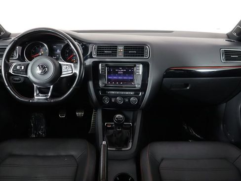 Used 2017 Volkswagen Jetta GLI FWD image 13