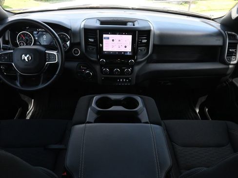 Used 2025 RAM 1500 Classic Warlock AWD/4WD image 5