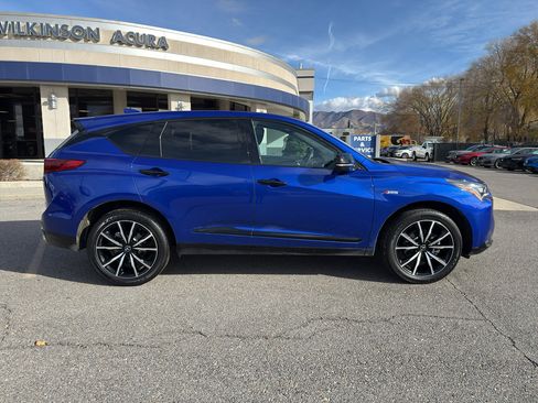 Used 2025 Acura RDX A-Spec image 8