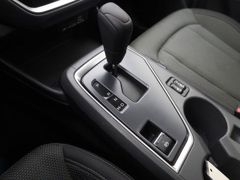 Used 2024 Subaru Crosstrek 2.0i Premium image 31