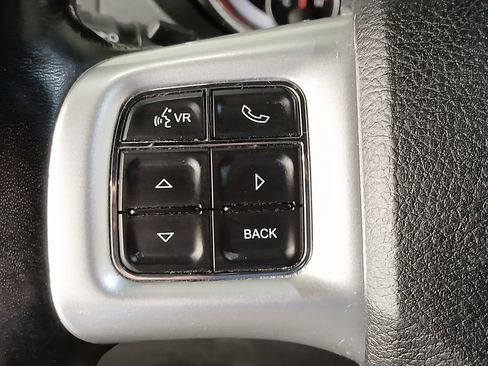 Used 2019 Dodge Grand Caravan GT FWD image 29