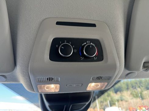 Used 2024 Ford Transit 350 XL image 23