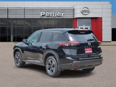 New 2025 Nissan Rogue SV image 3