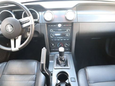 Used 2008 Ford Mustang GT RWD image 36