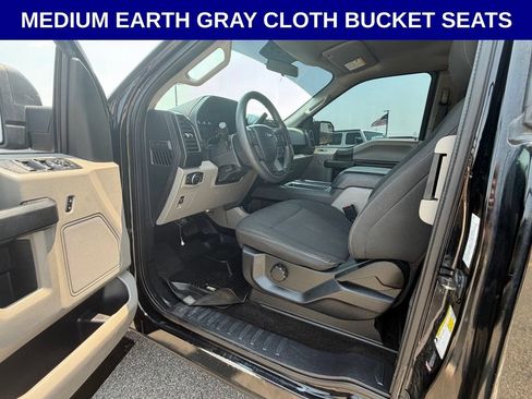Used 2018 Ford F150 XL w/ Equipment Group 101A Mid AWD/4WD image 2