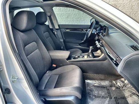 Used 2023 Honda Civic EX image 27