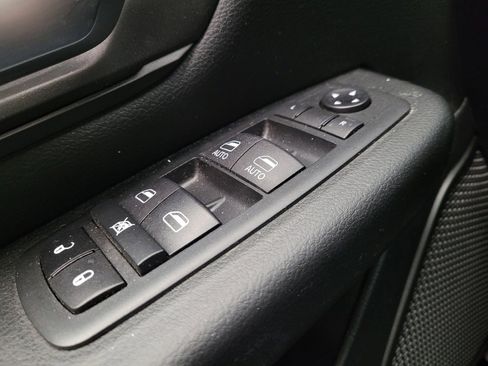 Used 2020 RAM 1500 Tradesman w/ Tradesman Group AWD/4WD image 27
