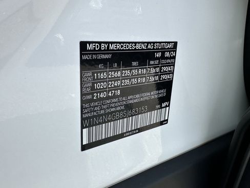 Certified 2025 Mercedes-Benz GLA 250 image 35