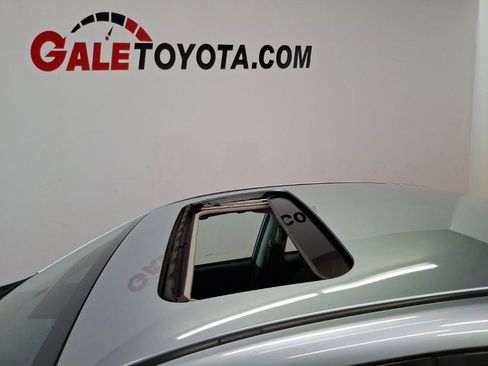 Used 2017 Subaru Impreza 2.0i Premium AWD/4WD image 8