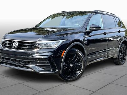Used 2022 Volkswagen Tiguan SE R-Line